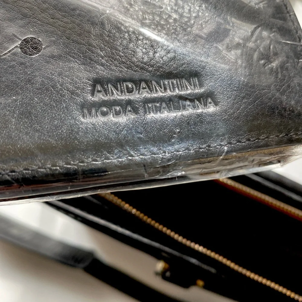 Elegant Black Leather Briefcase for Men Italian leather bag